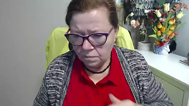 Adelewildx online show from 02/25/26, 04:56