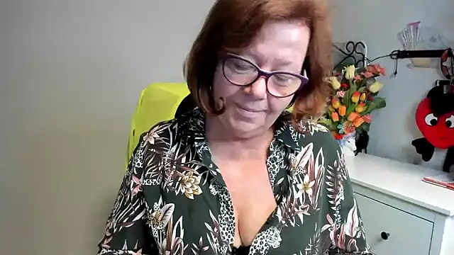 Adelewildx online show from 06/09/26, 02:34