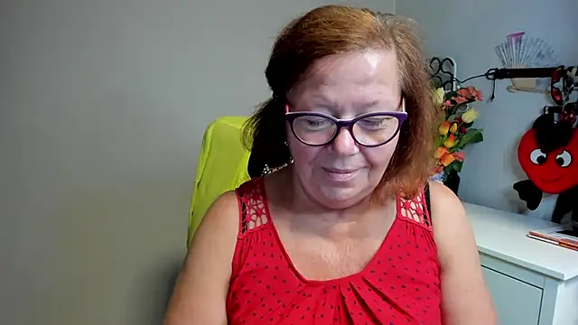 Adelewildx online show from 06/26/26, 01:55