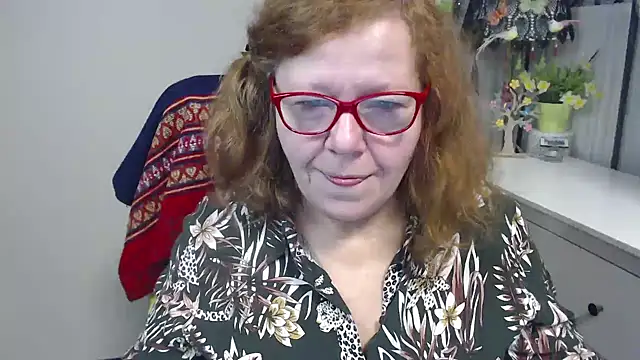 Adelewildx online show from 10/29/25, 04:22