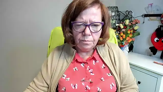 Adelewildx online show from 06/10/26, 03:30