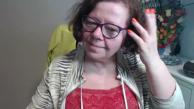 Adelewildx online show from 04/14/26, 03:22