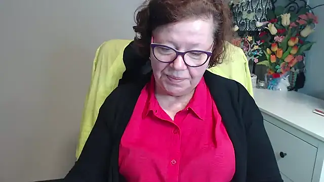 Adelewildx online show from 05/08/26, 02:48