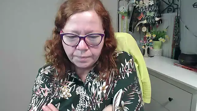 Adelewildx online show from 12/03/25, 04:02