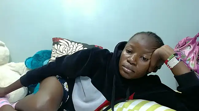 Snapshot of SHILIBWA chatting on 01/22/25, 05:28 SHILIBWA online show from 01/22/25, 05:28
