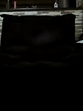 Latrel01 online show from 11/12/25, 12:04