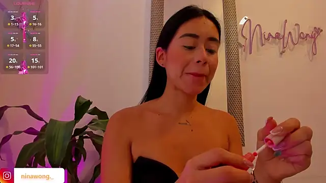 NinaWong online show from 04/13/26, 02:43