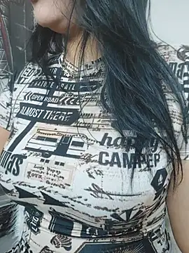 Snapshot of darsha_sahu chatting on 06/20/26, 11:10 darsha sahu online show from 06/20/26, 11:10