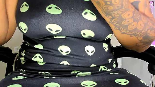 darsha sahu online show from 10/16/25, 01:58