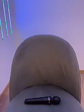 Liiaa online show from 03/16/25, 12:00