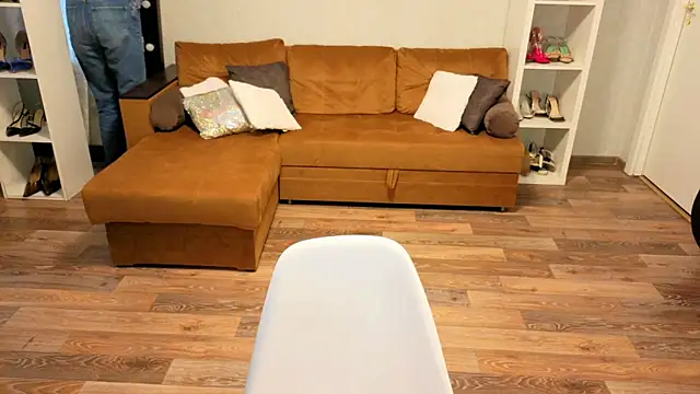 Snapshot of CaringSophie chatting on 11/26/25, 12:16 CaringSophie online show from 11/26/25, 12:16