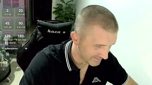 Snapshot of Maribor chatting on 09/19/25, 09:08 Maribor online show from 09/19/25, 09:08