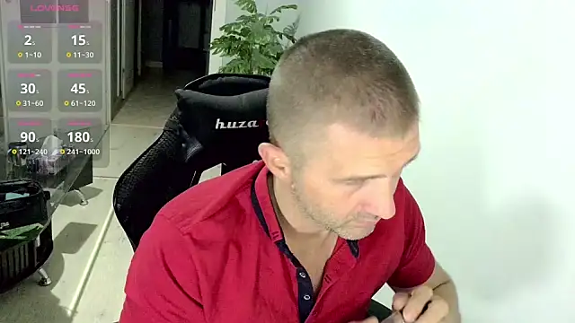 Snapshot of Maribor chatting on 10/08/25, 09:15 Maribor online show from 10/08/25, 09:15