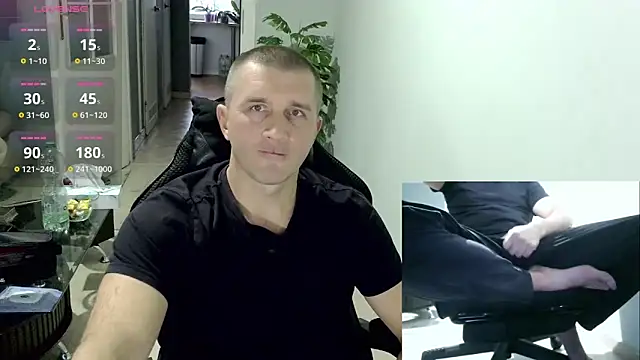 Snapshot of Maribor chatting on 11/24/25, 02:28 Maribor online show from 11/24/25, 02:28