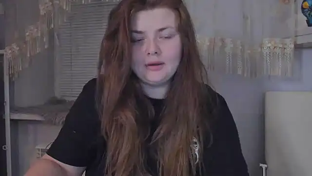 Snapshot of Eva_Shameless chatting on 02/15/25, 06:23 Eva Shameless online show from 02/15/25, 06:23