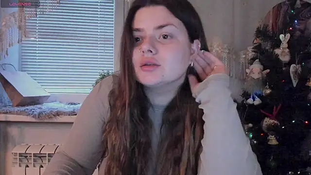 Snapshot of Eva_Shameless chatting on 01/03/25, 01:24 Eva Shameless online show from 01/03/25, 01:24