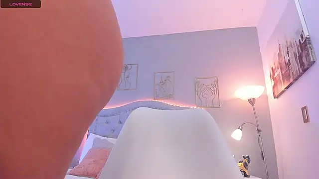 KylaMorrison online show from 01/07/26, 04:23