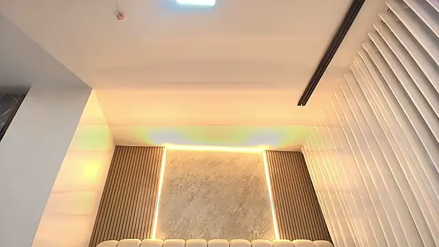 emyli sw  online show from 02/27/26, 03:07