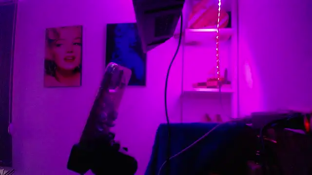 shellsy hans online show from 09/12/25, 01:39