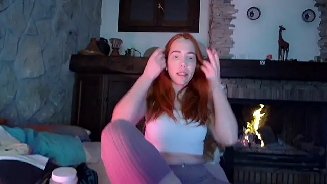 Snapshot of pisswhorelana chatting on 02/01/25, 01:12 pisswhorelana online show from 02/01/25, 01:12
