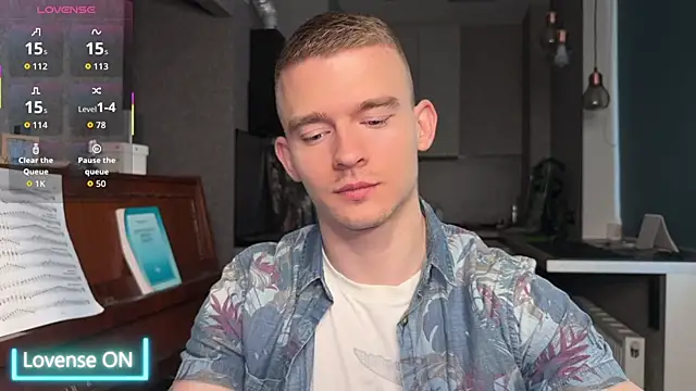 Marvelboy  online show from 11/11/25, 11:27