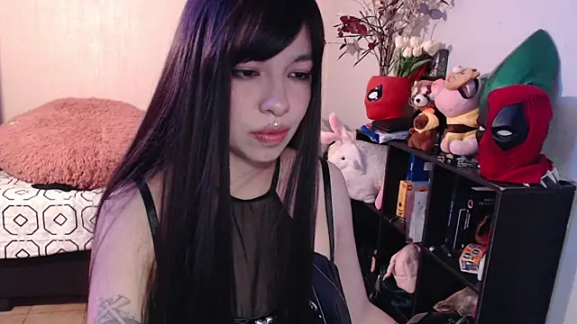 Snapshot of babyakem chatting on 10/22/25, 04:12 babyakem online show from 10/22/25, 04:12