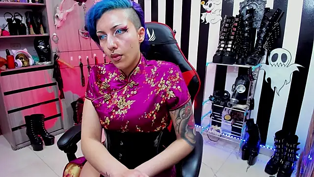 Mistress Yelena online show from 03/20/25, 11:45