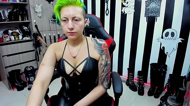 Mistress Yelena online show from 12/03/24, 09:39