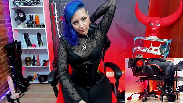 Mistress Yelena online show from 07/14/26, 11:33