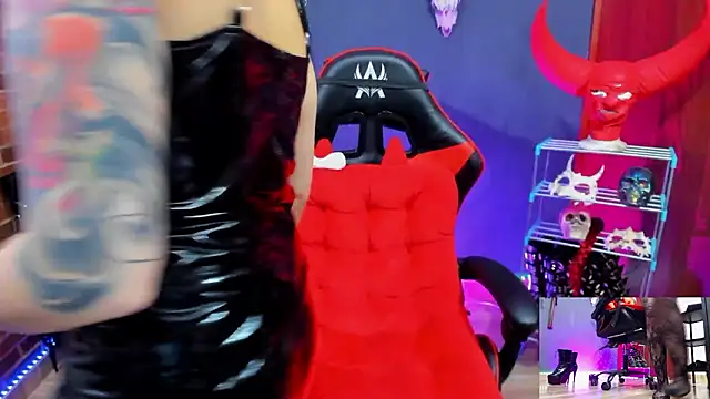 Mistress Yelena online show from 03/17/26, 10:13