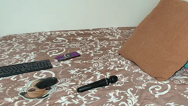 SuchArt  online show from 10/15/25, 04:37