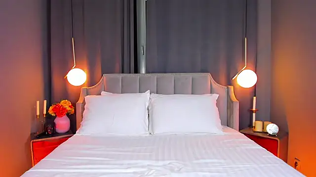 AdoraLynn online show from 11/16/25, 07:51