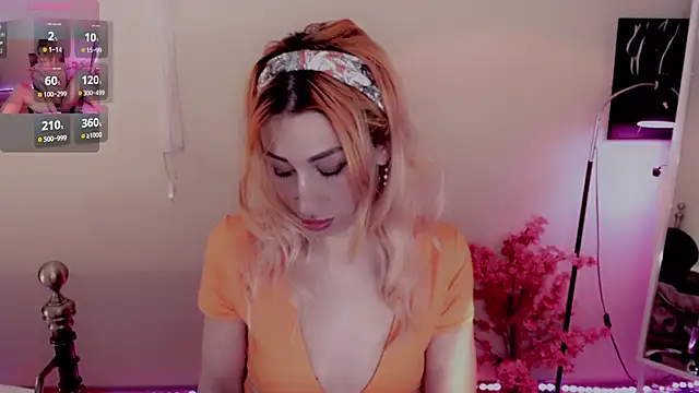 Snapshot of AnnieGOld_ chatting on 01/26/25, 03:06 AnnieGOld  online show from 01/26/25, 03:06