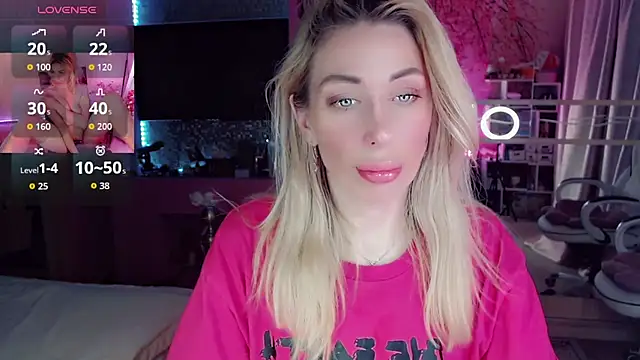 AnnieGOld  online show from 11/22/25, 11:36