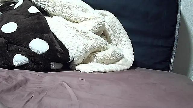 smalldick3280 online show from 12/23/24, 09:05