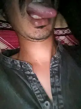 dreamtoungelick69 online show from 04/01/26, 11:33