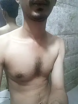 dreamtoungelick69 online show from 10/13/25, 07:04