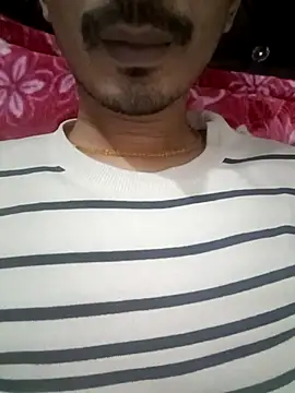 dreamtoungelick69 online show from 03/03/25, 05:52