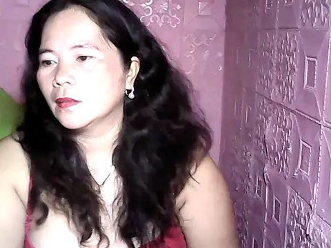 hotpusie 4u online show from 11/05/25, 04:43