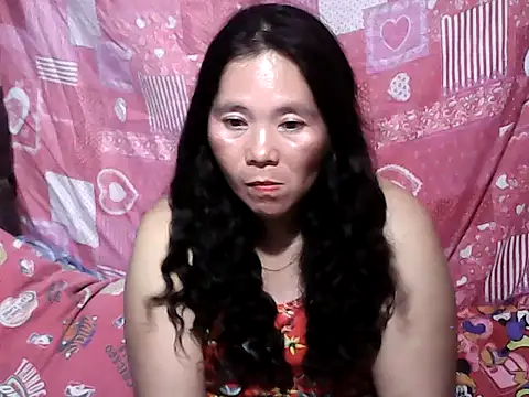 hotpusie 4u online show from 03/26/26, 02:04