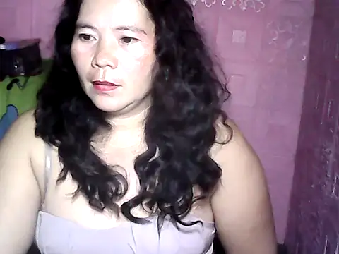 hotpusie 4u online show from 11/10/25, 06:29