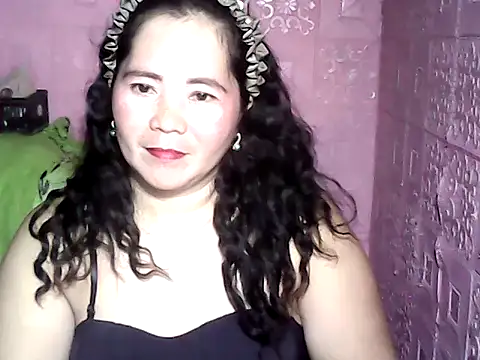 hotpusie 4u online show from 11/07/25, 07:35