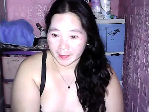 hotpusie 4u online show from 03/03/26, 04:36