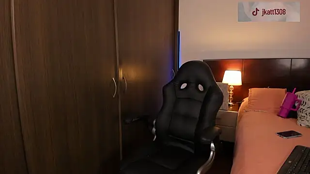 AleJaramillo  online show from 02/09/26, 10:52