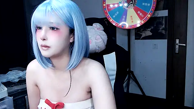 Snapshot of candy_cola chatting on 02/19/25, 06:44 candy cola online show from 02/19/25, 06:44