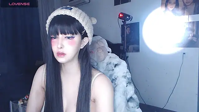 candy cola online show from 11/07/25, 03:22