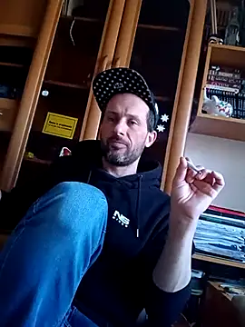 Snapshot of FireFox_Feel chatting on 03/20/25, 07:58 FireFox Feel online show from 03/20/25, 07:58