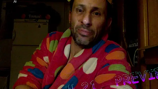 Snapshot of FireFox_Feel chatting on 12/08/24, 08:04 FireFox Feel online show from 12/08/24, 08:04