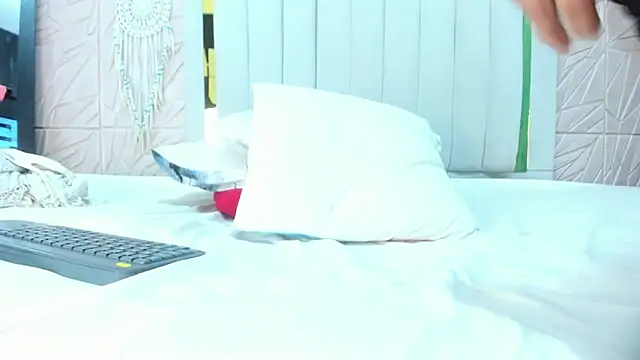 Rebecca Mitchell online show from 10/13/25, 12:29