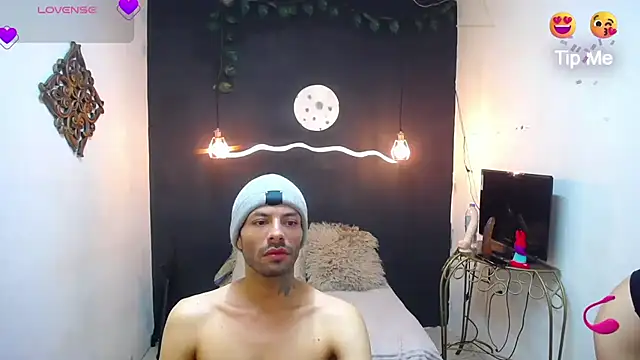 SexyKataShow online show from 10/31/25, 09:17